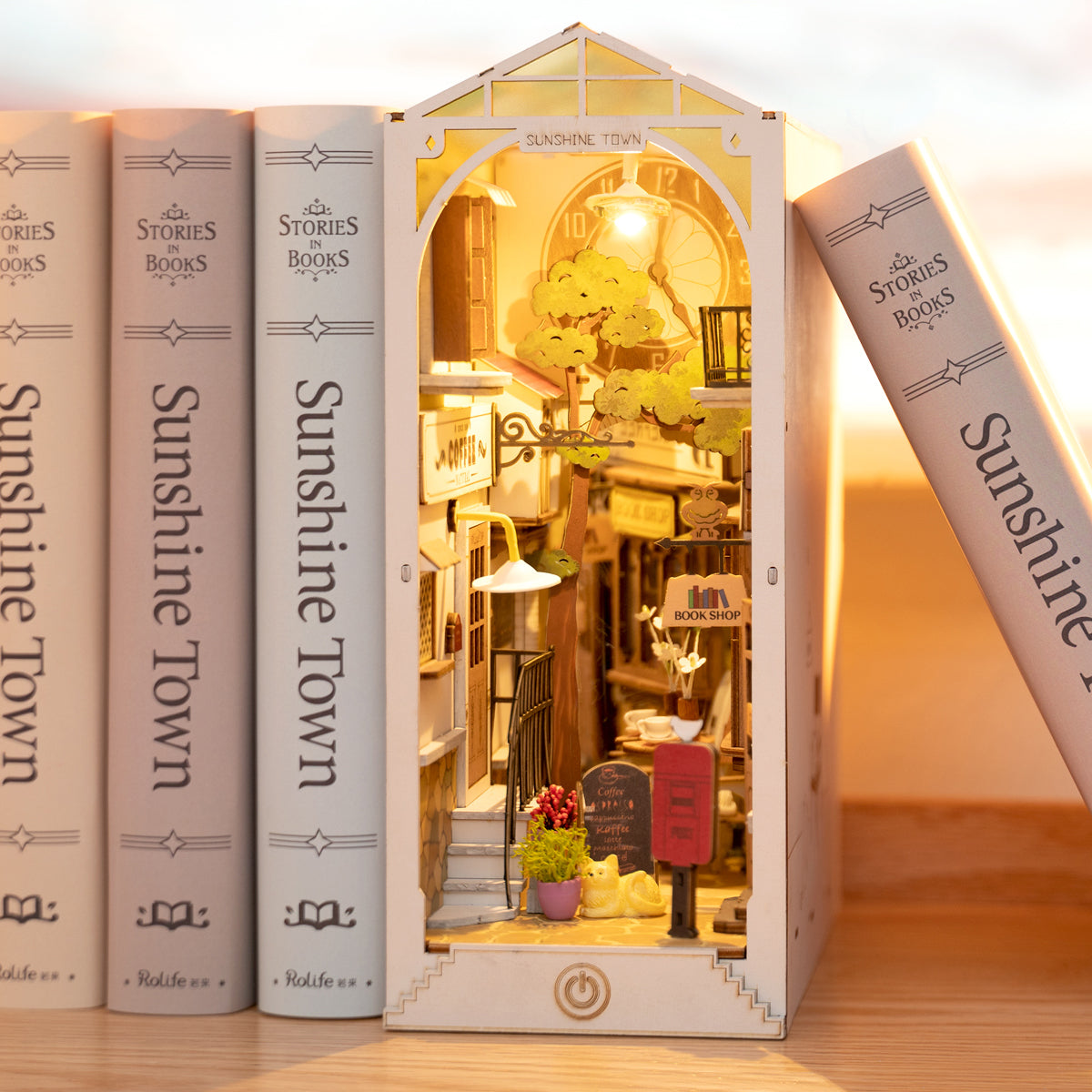 Book Nook Sakura Densya